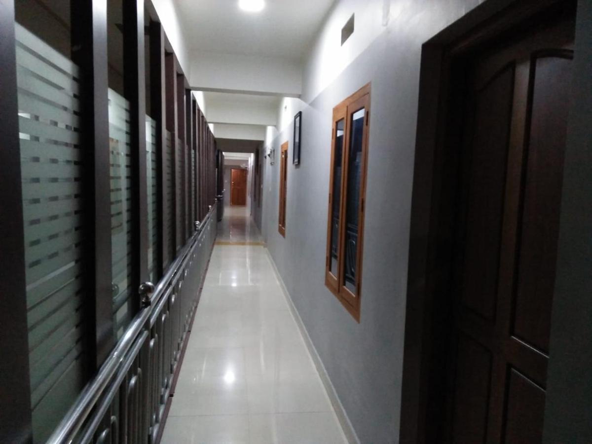 Mp Residancy Hotel Perintalmanna Bagian luar foto