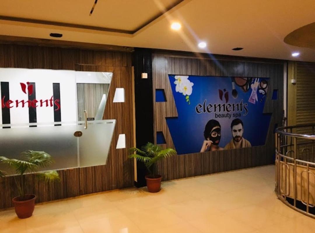 Mp Residancy Hotel Perintalmanna Bagian luar foto